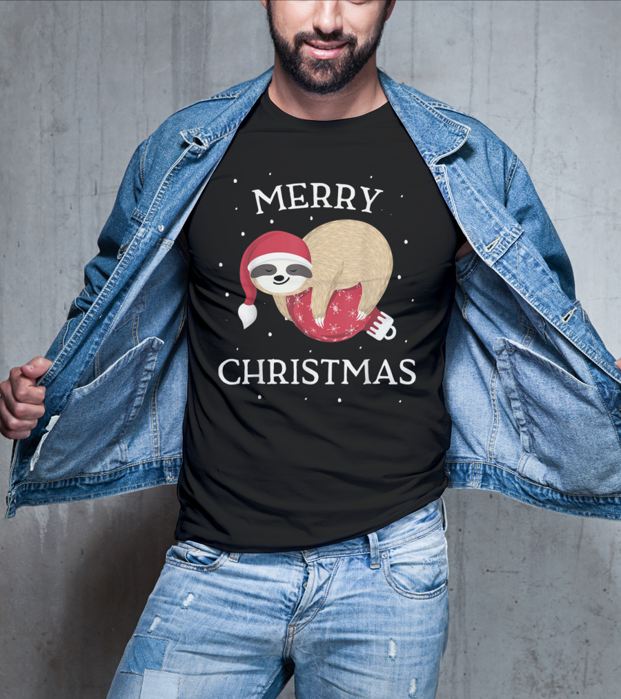 Merry Christmas Sloth Santa Hat Snowflakes T-Shirt