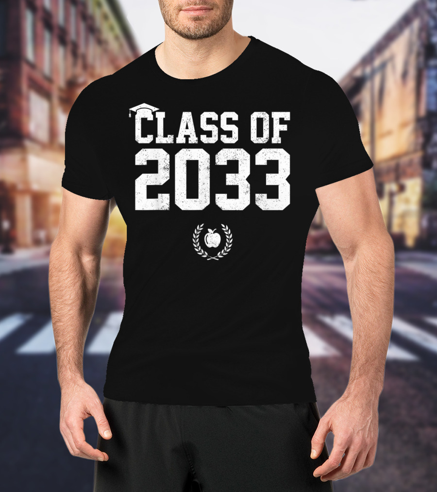 Class Of 2033 Graduate Cap Laurel Apple School Journey T-Shirt
