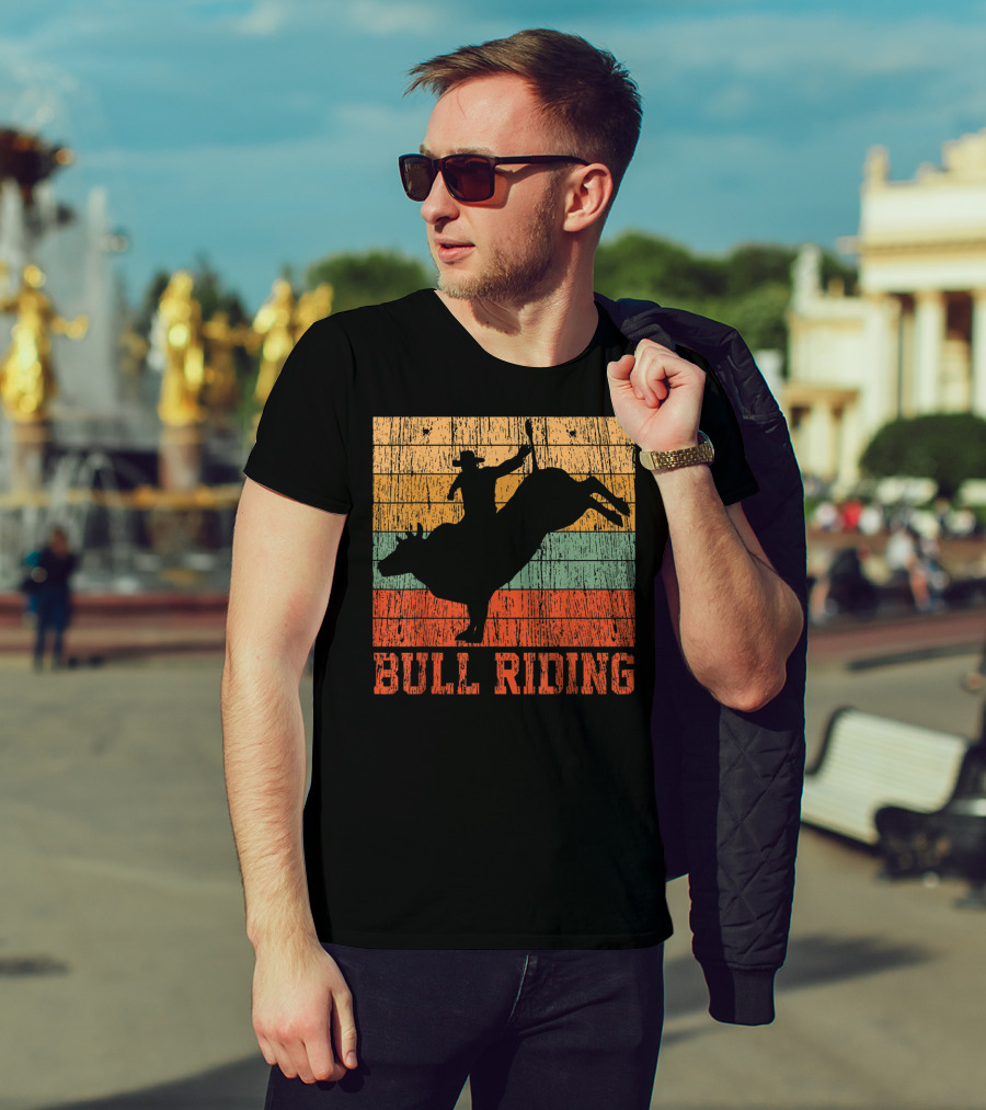 Bull Riding Vintage Rodeo Western Country Retro Cowboy T-Shirt