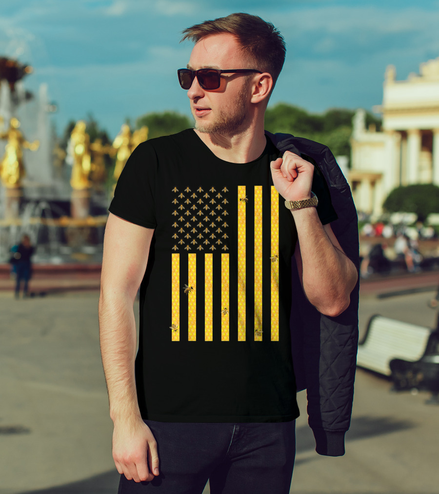 American Flag Honeycomb Honey Bee Beekeeping Beekeeper USA Patriotic T-Shirt