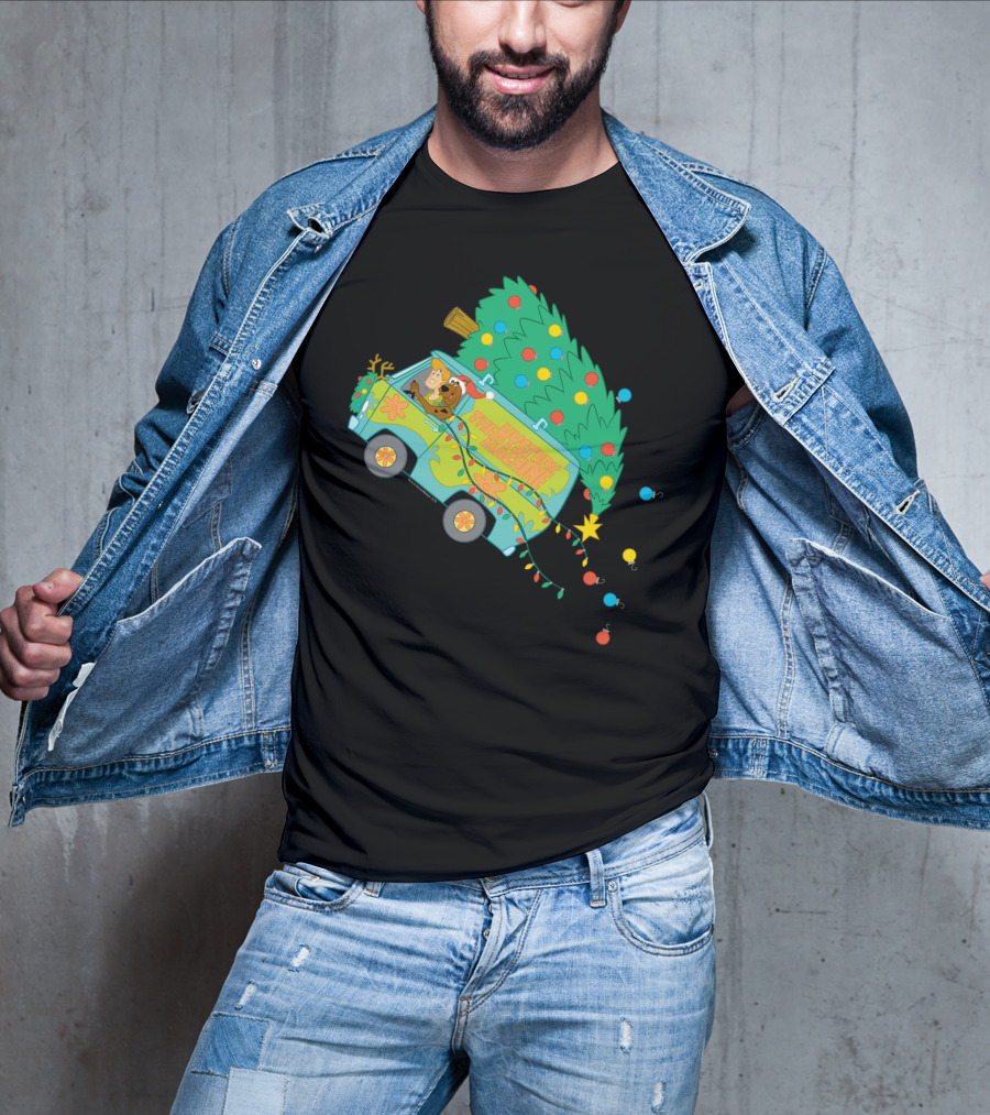 Scooby-Doo Mystery Machine Christmas Tree Adventure T-Shirt