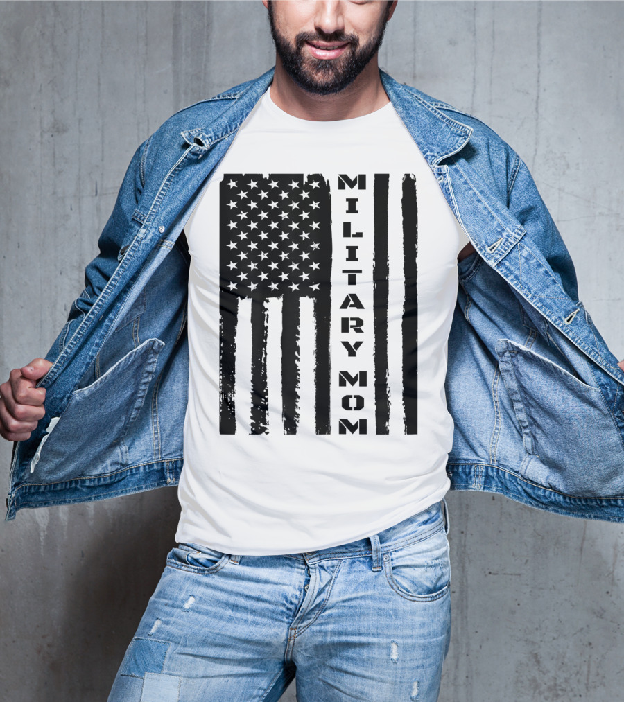 Military Mom American Flag Veteran's Pride T-Shirt