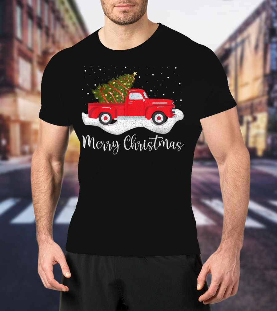 Merry Christmas Vintage Red Truck With Christmas Tree T-Shirt