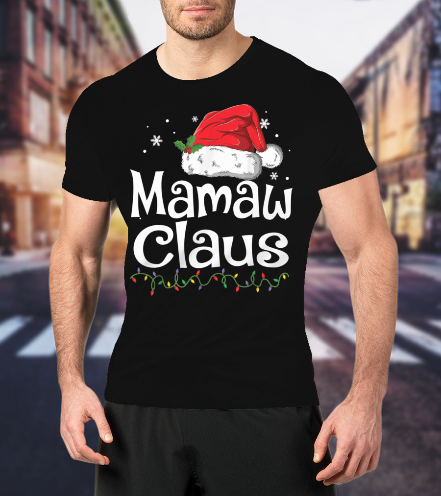Mamaw Claus Santa Christmas Lights Snowflakes T-Shirt
