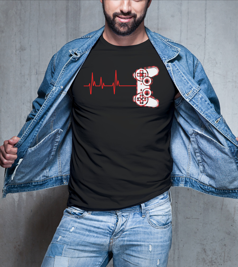 Heartbeat Red Buffalo Plaid Gamer Video Game Controller T-Shirt