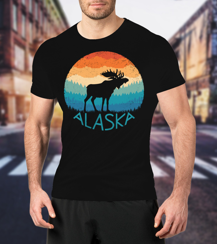 Alaska Retro Moose Vintage Mountain State Sunset Scene T-Shirt
