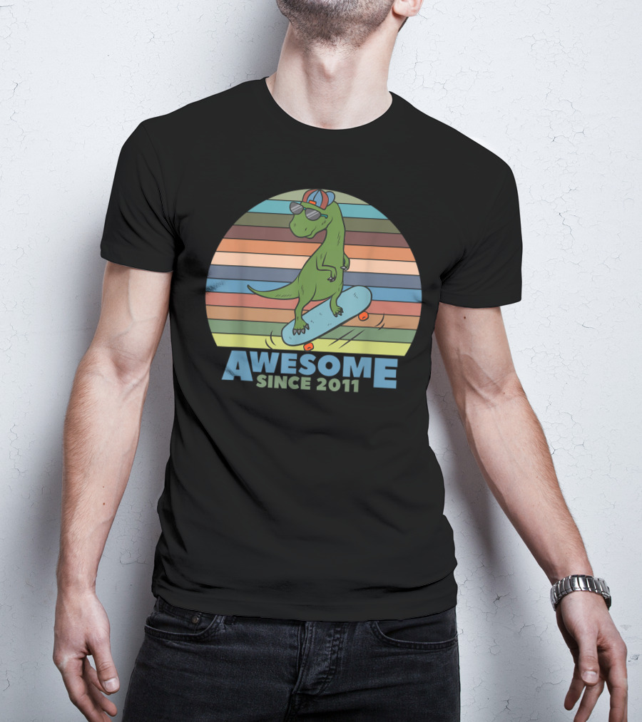 Awesome Dinosaur Skateboarding Since 2011 Vintage T-Shirt
