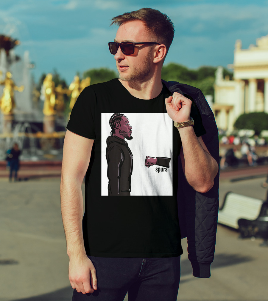 Funny Man Declines Dap Spurs T-Shirt