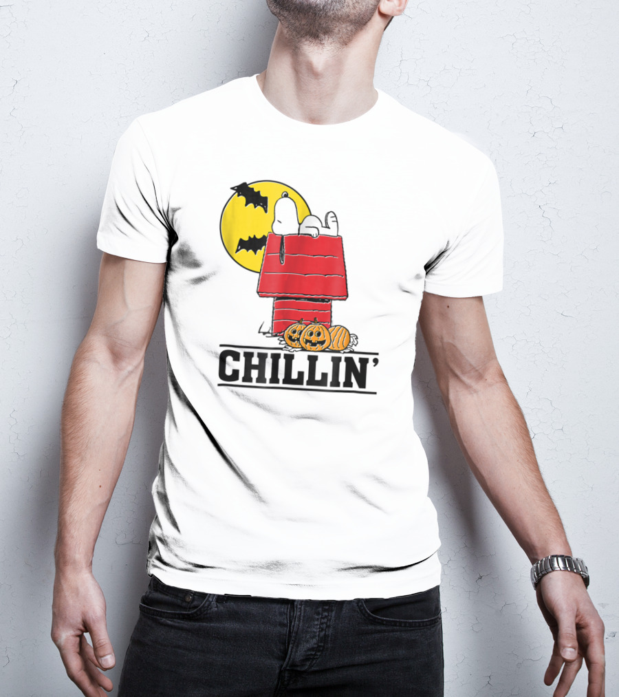 Peanuts Snoopy Chillin' Halloween With Pumpkins And Bats T-Shirt