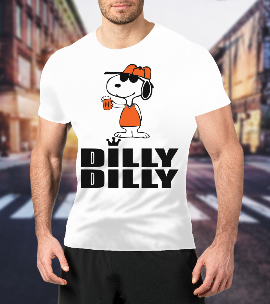 Dilly Dilly Funny Snoopy The Peanuts Movie Beer Hat And Glass T-Shirt