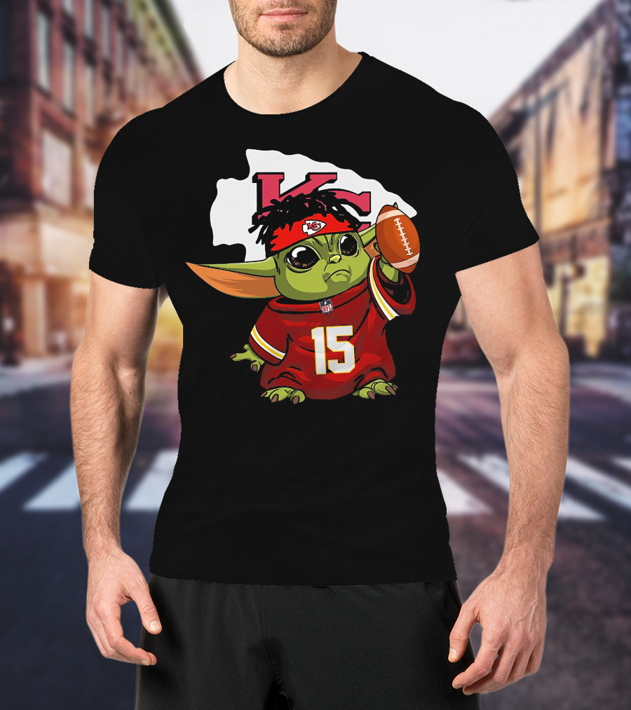 Baby Yoda Kansas City Chiefs Football Player Jersey 15 T-Shirt