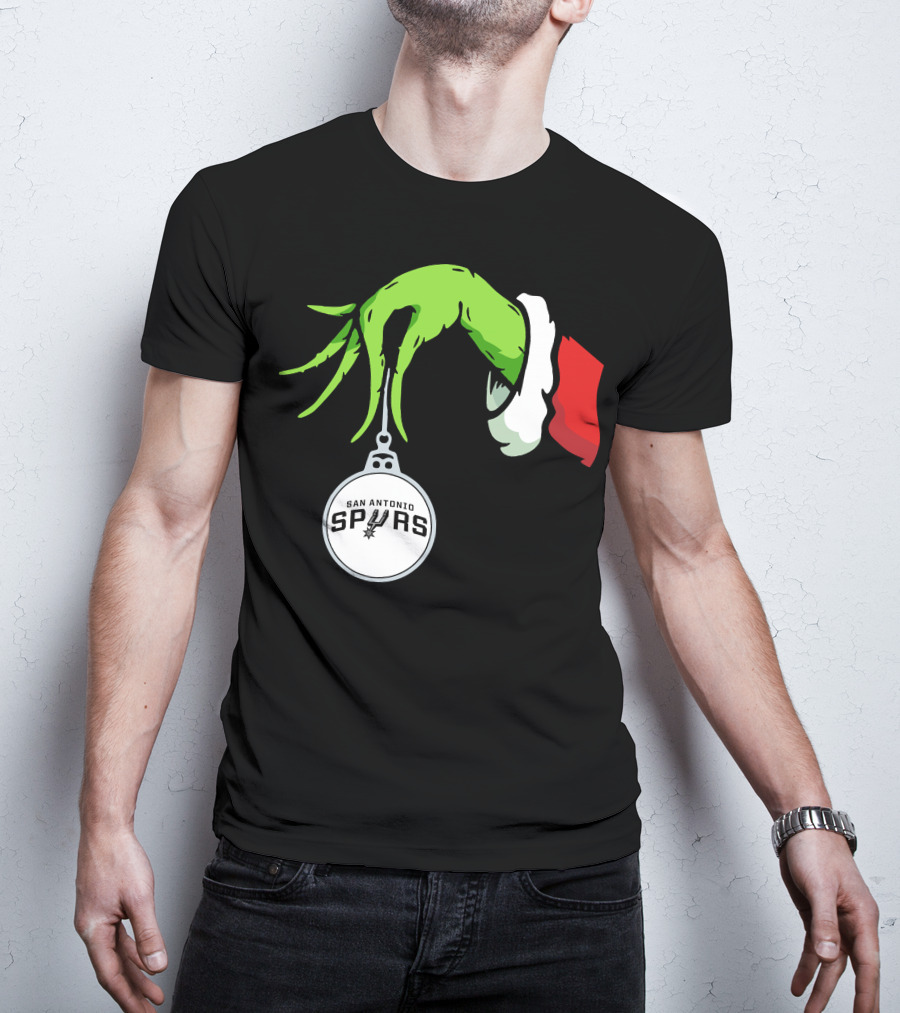 The Grinch Holding San Antonio Spurs T-Shirt