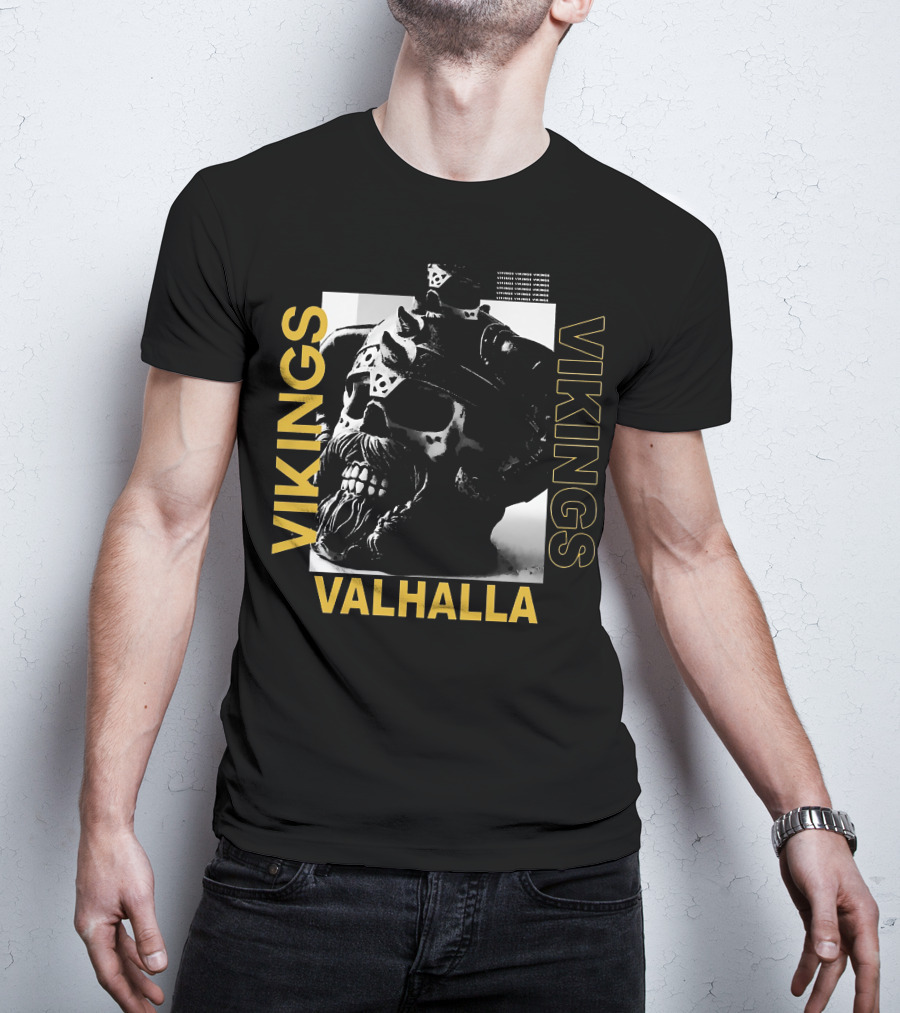 Vikings Valhalla Yule Skull Helm T-Shirt