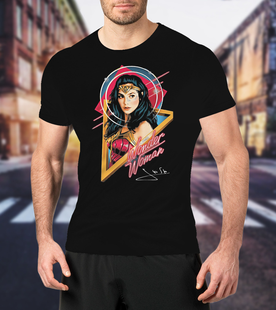 Wonder Woman Gal Gadot Signature Jessie T-Shirt