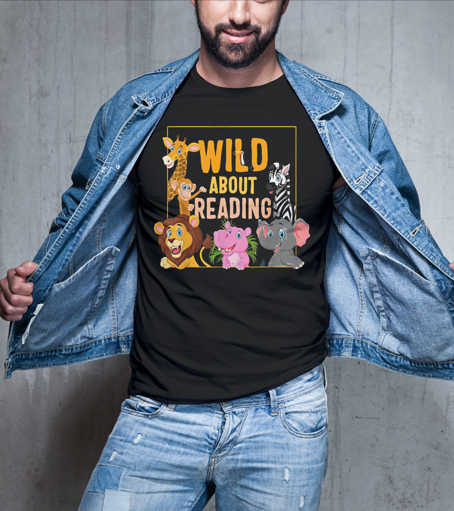 Wild About Reading Cute Zoo Animals Students Books Lover T-Shirt
