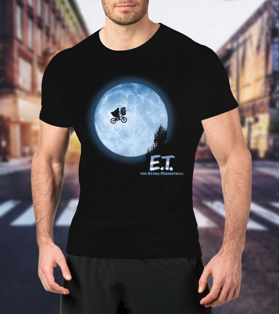 E.T. The Extra-Terrestrial Bicycle Silhouette Against Full Moon T-Shirt