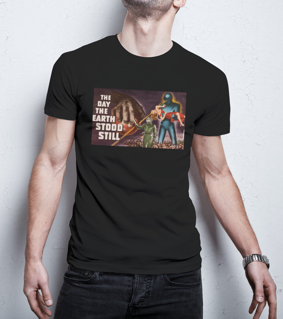 The Day The Earth Stood Still Alien Robot Holding Woman Retro Movie Scene T-Shirt