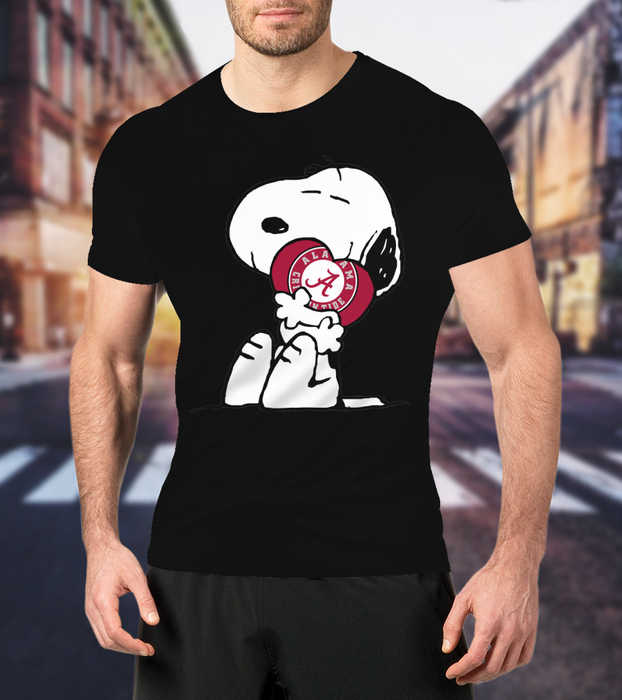 Alabama Crimson Tide Snoopy Hugging Heart T-Shirt