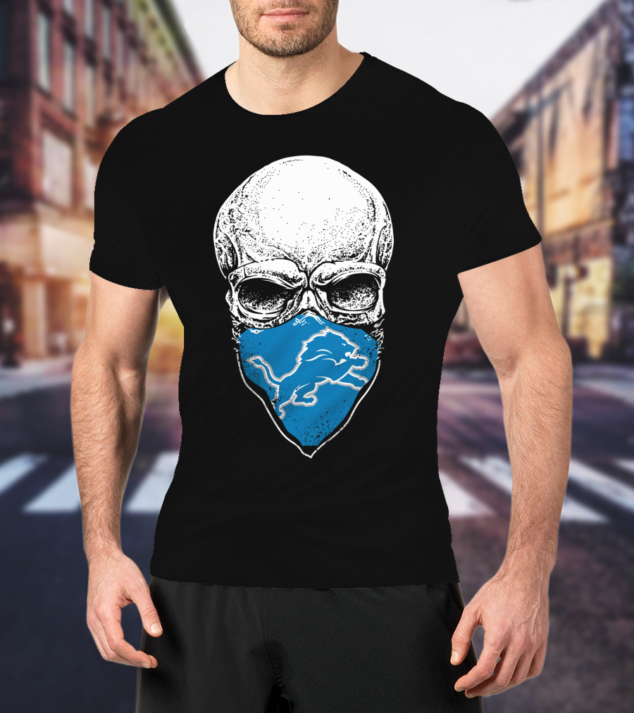Detroit Lions Skull Bandana T-Shirt
