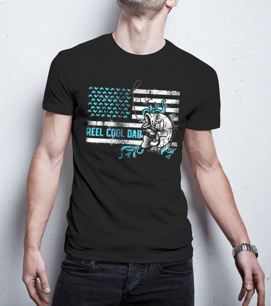 Reel Cool Dad Fishing Funny Fisherman With Fish And American Flag T-Shirt