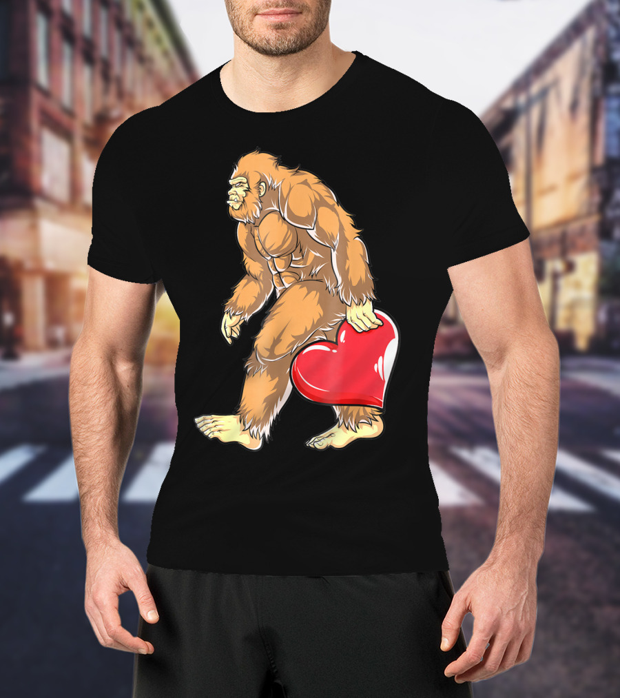 Valentine's Day Bigfoot Holding Heart Sasquatch Love For Men T-Shirt