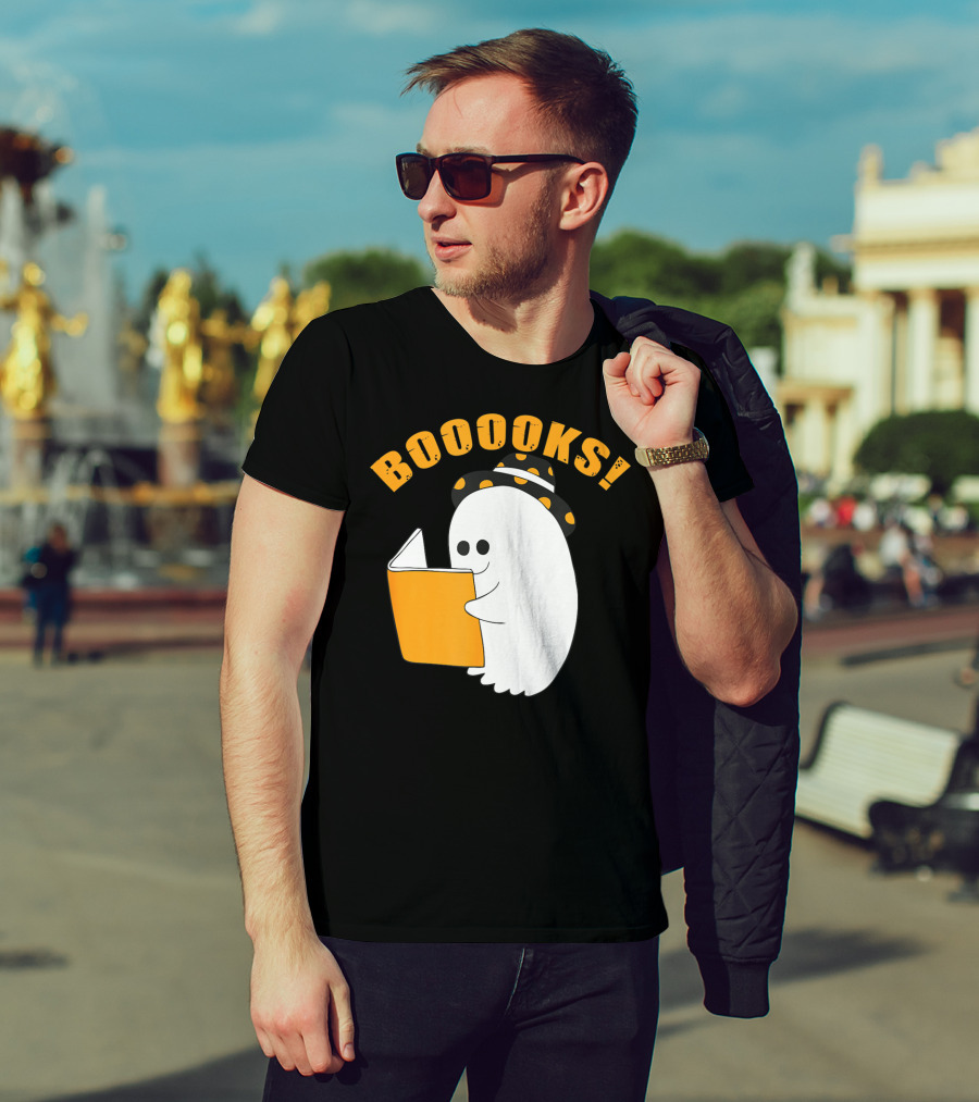 Booooks Cute Ghost Halloween Library Reading Books T-Shirt