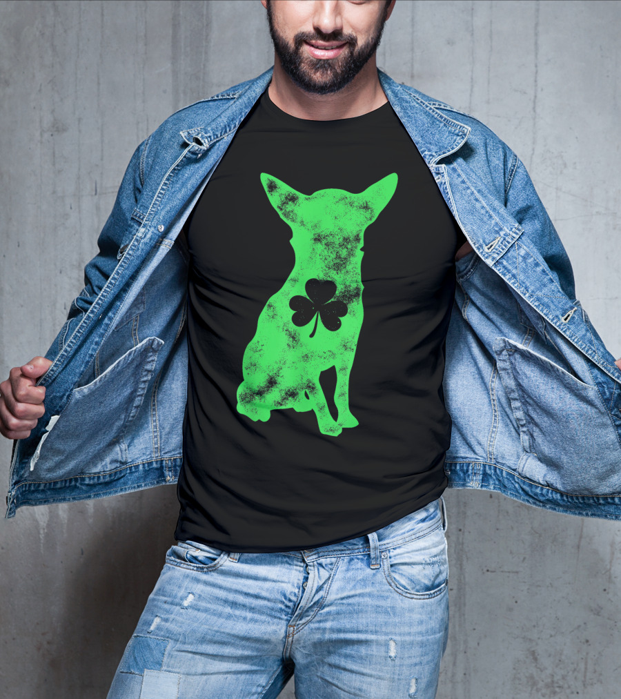 Chihuahua Shamrock Dog Lover St Patricks Day Men T-Shirt