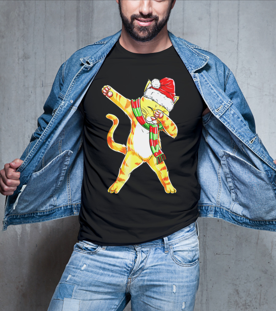 Dabbing Cat Santa With Festive Hat And Scarf T-Shirt