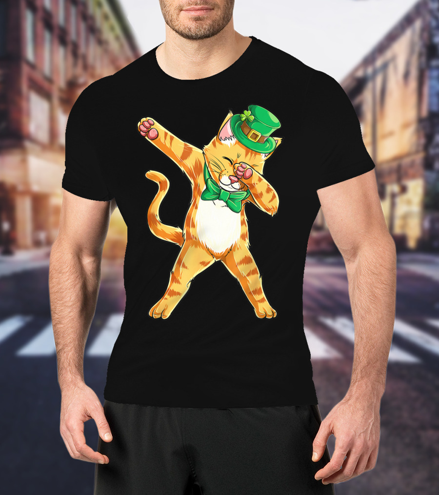 Dabbing Cat St Patricks Day Green Bow Tie Leprechaun Hat T-Shirt