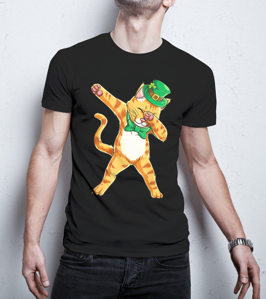 Dabbing Cat St Patricks Day Green Bow Tie Leprechaun Hat T-Shirt