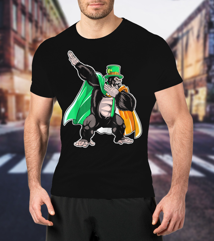 Dabbing Gorilla St Patricks Day Men Leprechaun Irish Cape T-Shirt