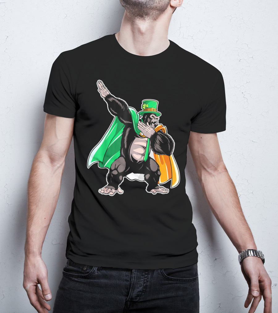 Dabbing Gorilla St Patricks Day Men Leprechaun Irish Cape T-Shirt