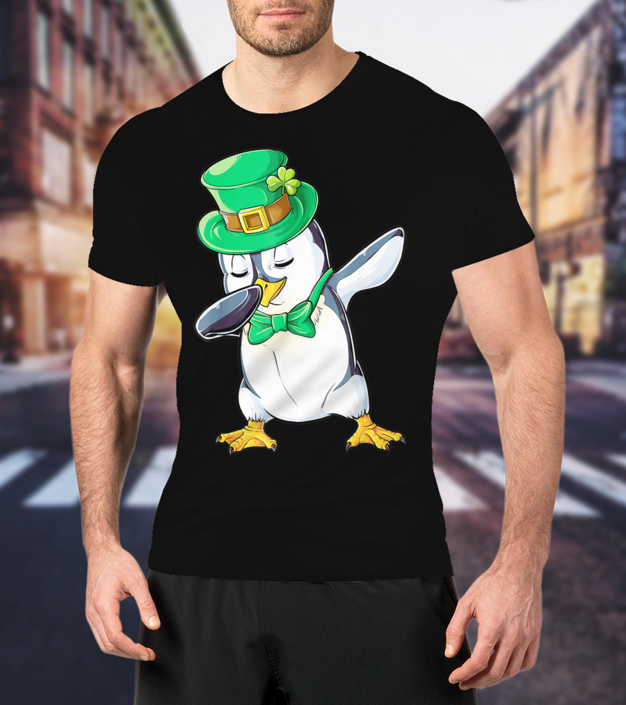 Dabbing Penguin St Patricks Day Leprechaun Hat And Bow Tie T-Shirt