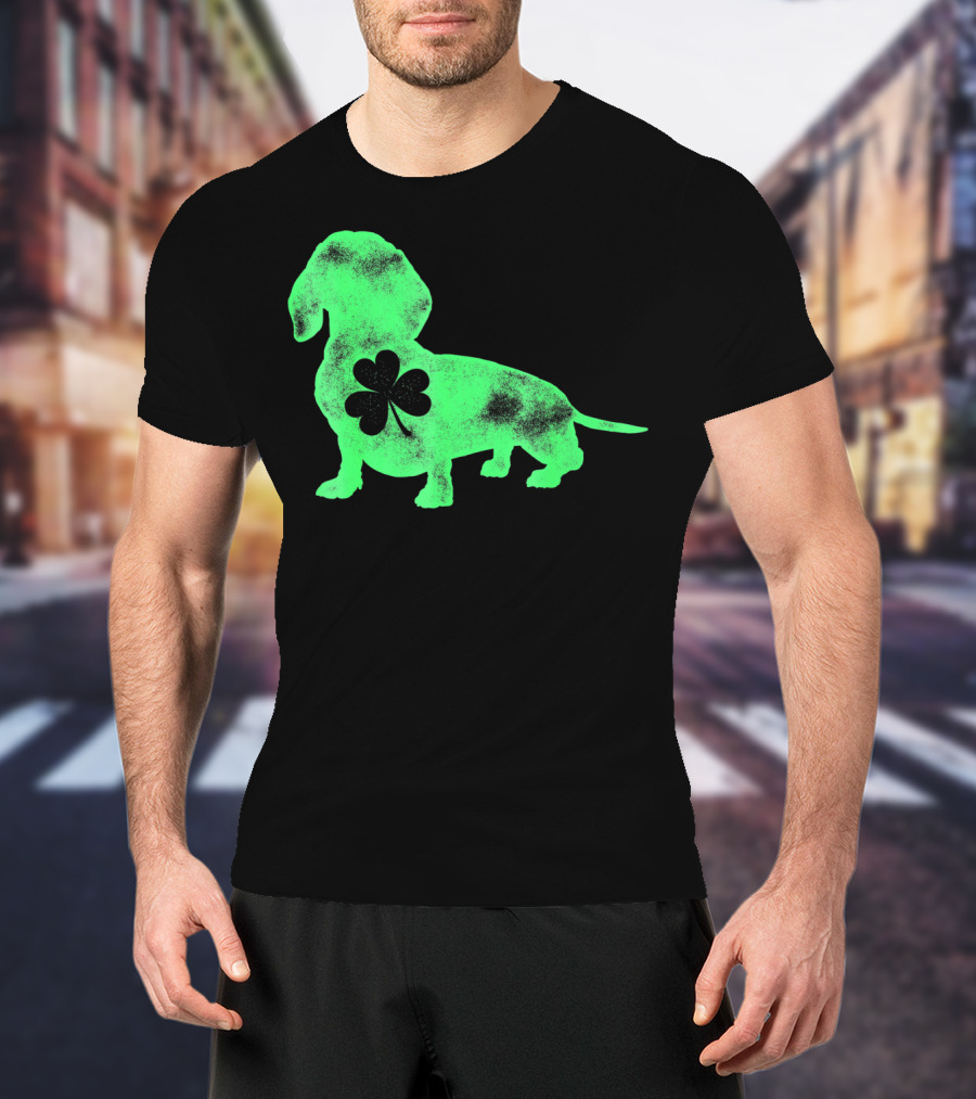 Dachshund Shamrock St Patricks Day Dog Lover Men T-Shirt