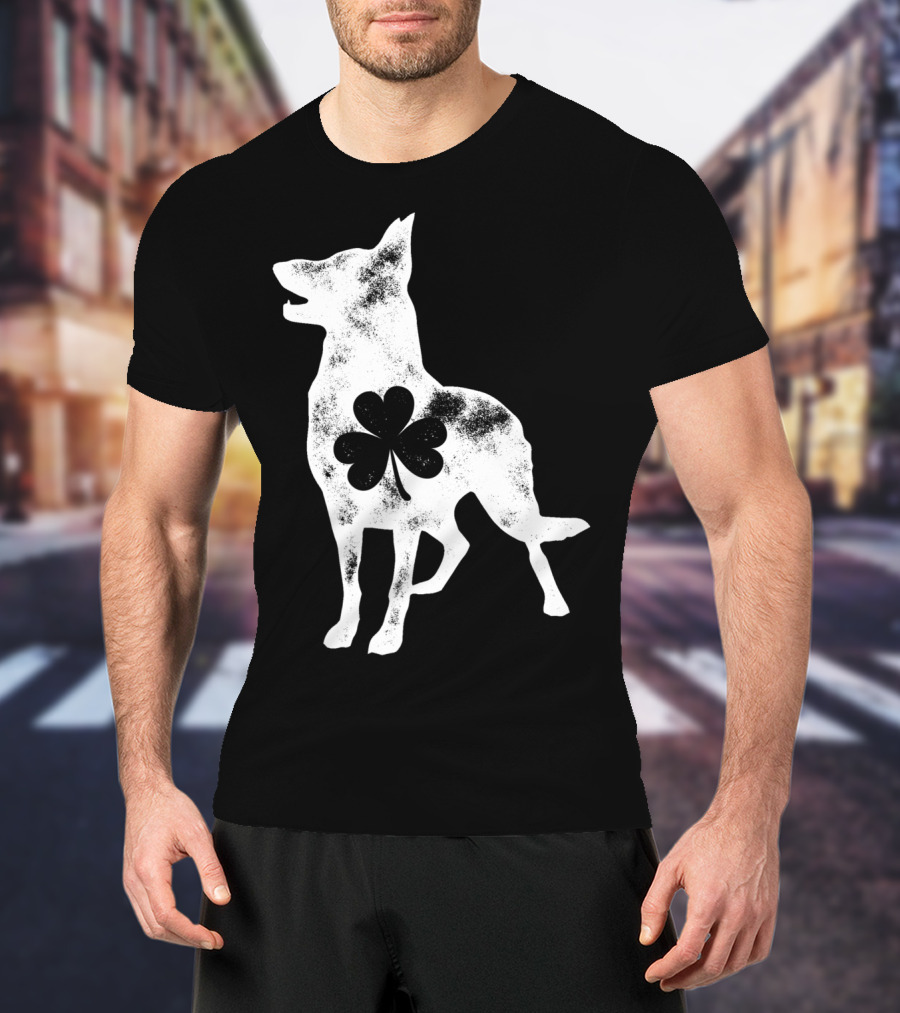 German Shepherd Dog With Shamrock St Patricks Day Men T-Shirt