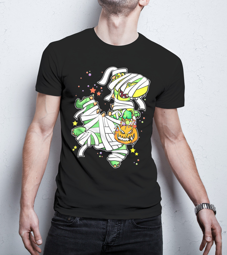 Halloween Mummy Dinosaur With Pumpkin Candy Basket T-Shirt