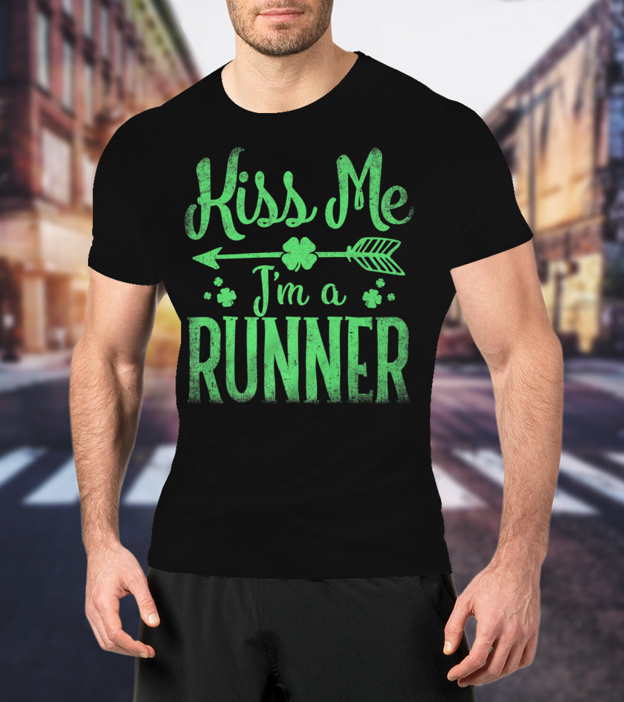 Kiss Me I'm A Runner Clover Arrow St. Patrick's Day T-Shirt