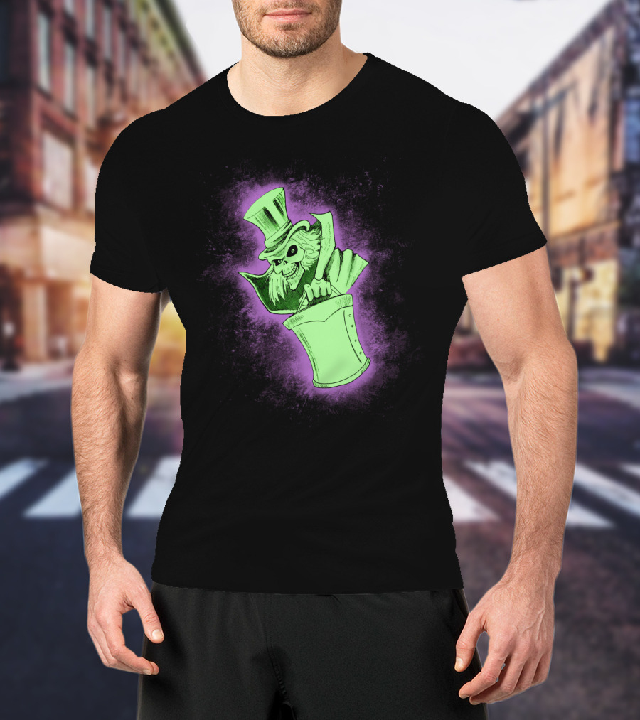 Hatbox Ghost Spooky Green Glow T-Shirt