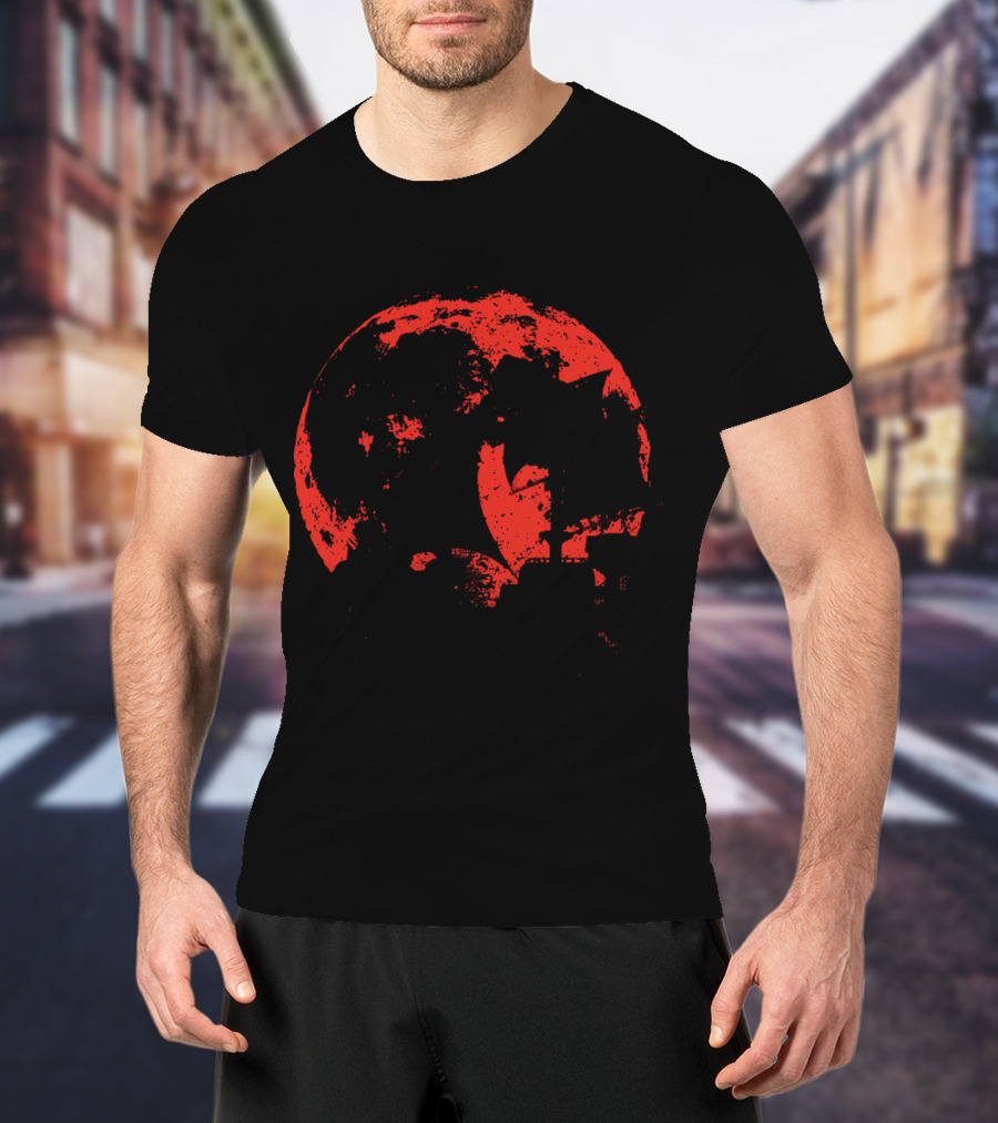Thousand Sunny Pirate Ship Silhouette On Red Moon Background T-Shirt