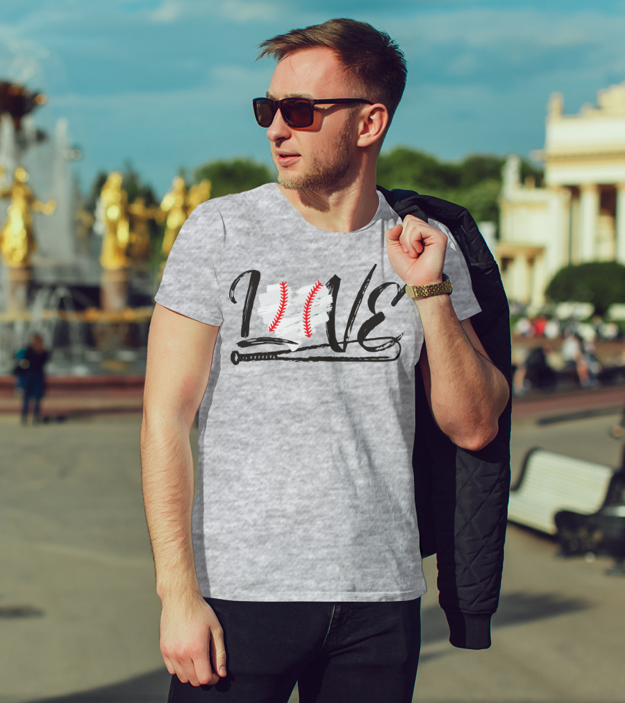 Love Baseball Bat Heart Stitching T-Shirt