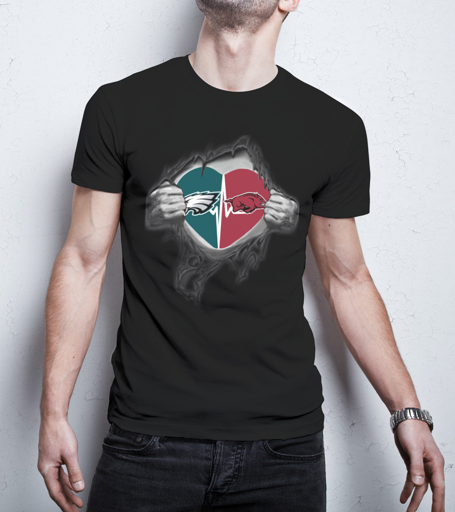 Philadelphia Eagles Arkansas Razorbacks Heart Ripped Open T-Shirt