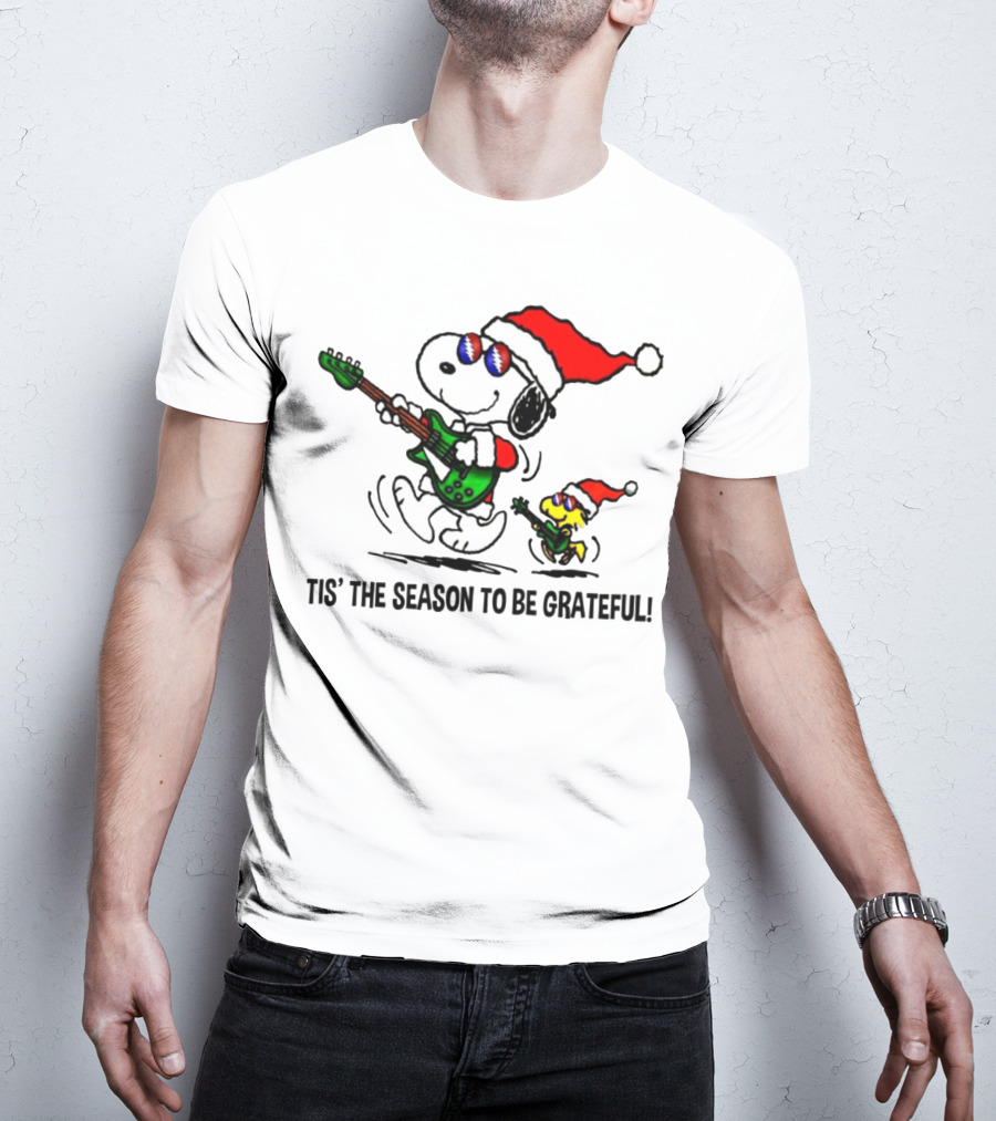 'Tis The Season To Be Grateful Snoopy Grateful Dead Santa Hat Guitar T-Shirt