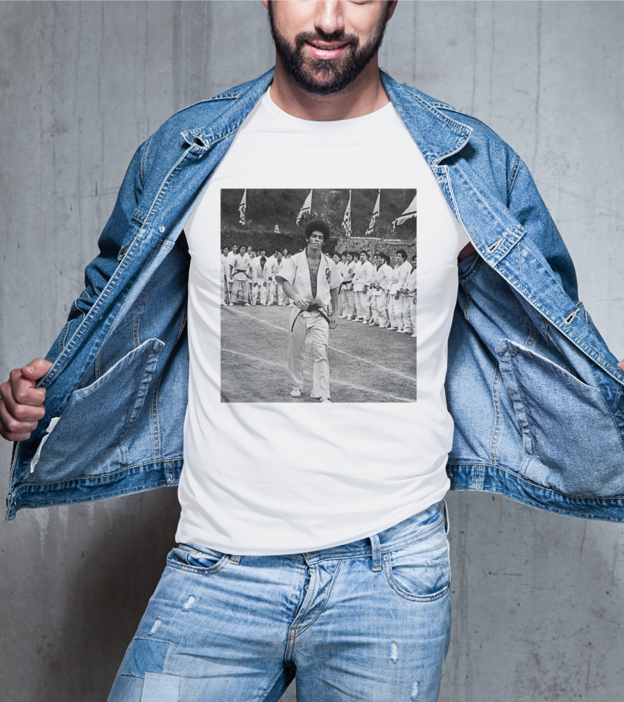 Jim Kelly Martial Arts Master In Action T-Shirt
