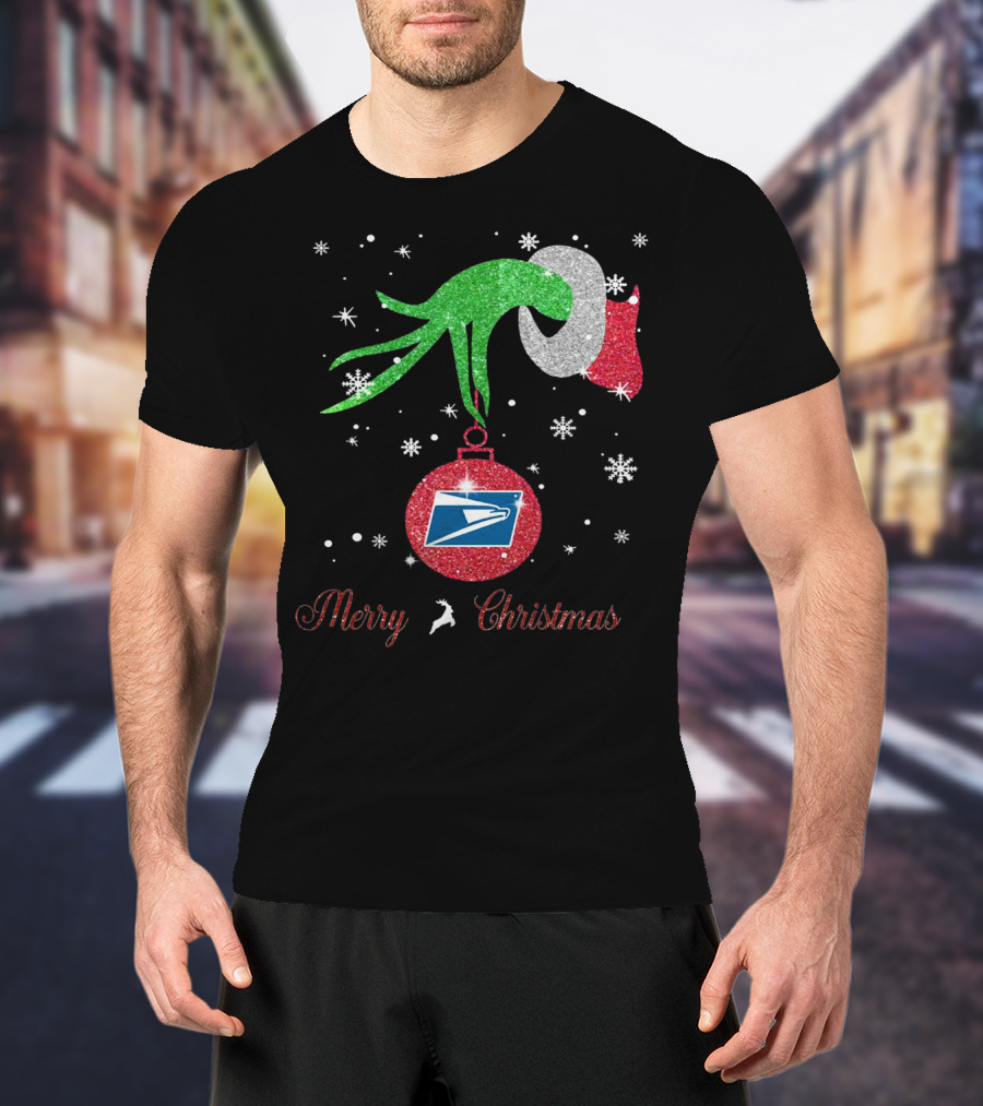 Merry Christmas Grinch Holding USPS T-Shirt