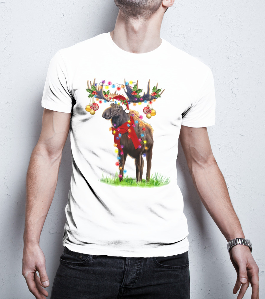 Moose Santa Reindeer Christmas Lights Holiday Décor T-Shirt