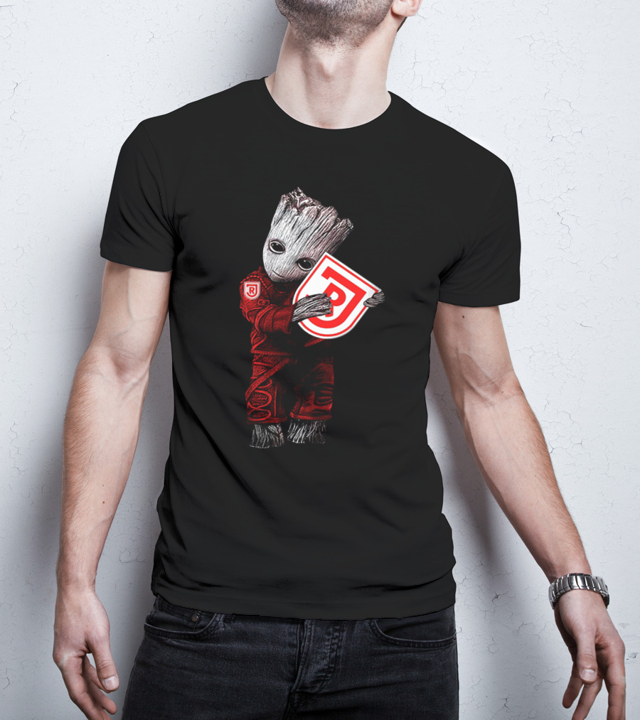 Baby Groot Hugging Jahn Regensburg T-Shirt