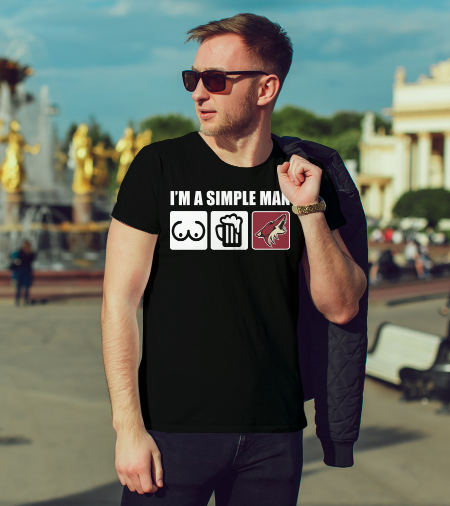 I'm A Simple Man Coyotes Beer Hockey Fan T-Shirt