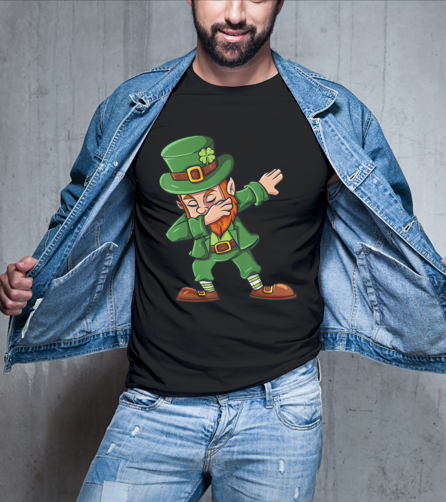 St Patricks Day Dabbing Leprechaun Irish Lucky Clover T-Shirt