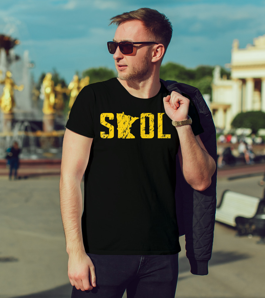 SKOL Minnesota Distressed Yellow Vintage Style Viking Purple And Yellow T-Shirt