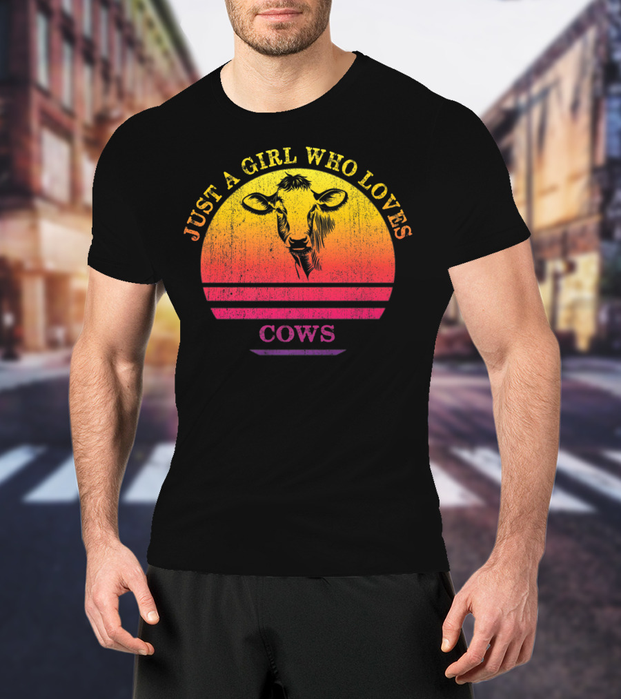 Just A Girl Who Loves Cows Sunset Vintage Cow Retro Pastel Sunset T-Shirt